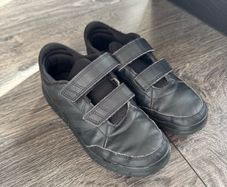 Adidas Kids Tensaur Strap Leather Trainers - Triple Black - Size UK 2 / EU 34