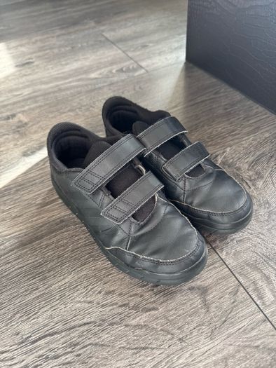 Adidas Kids Tensaur Strap Leather Trainers - Triple Black - Size UK 2 / EU 34