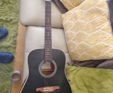 Acoustic Guitar