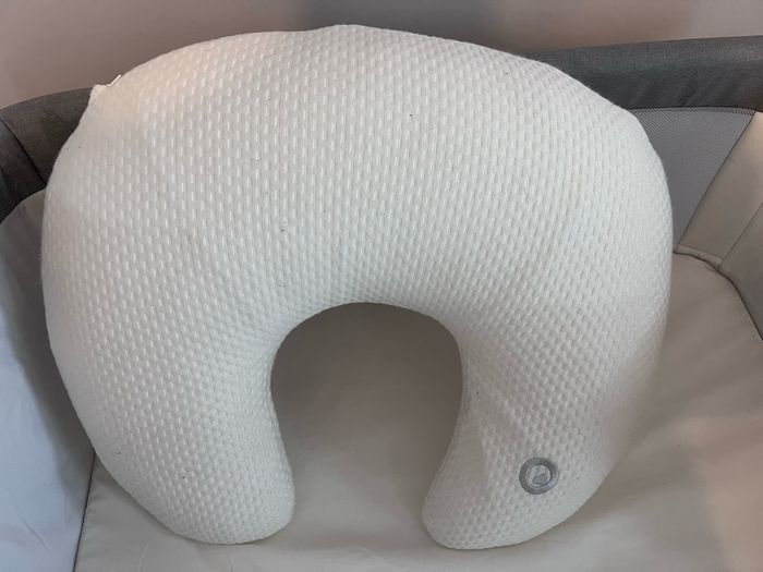 Cot,nursing pillow and new sheets