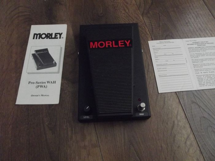 Morley Pro Series Wah Wah guitar pedal - Made in USA (1990s)