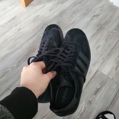 adidas gazelle size 8