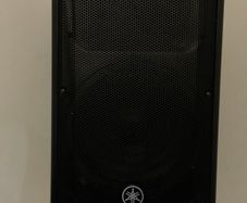 Pair Yamaha DBR12 Active Speakers
