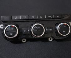 Volkswagen Passat AC control switch