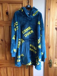 Mens Game over fluffy hooded blanket L/XL