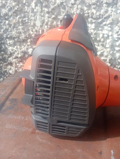 Husqvarna 129r strimmer
