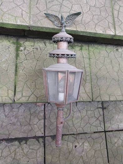 Old Carriage Lamp with Eagle surmount