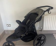 3 wheel Pram