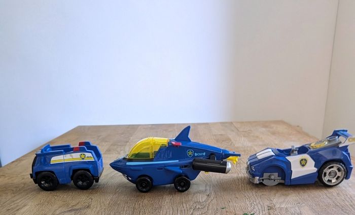 chase paw patrolr car &figure