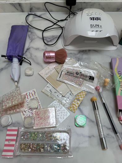 nail supplies