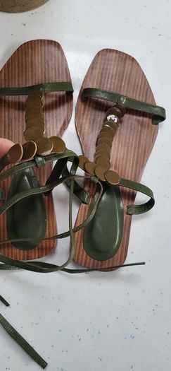 Italian leather khaki green gladiator sandals Sz 40 (Fit 7UK)