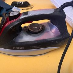 Bosch DI90 MotorSteam AntiShine Iron