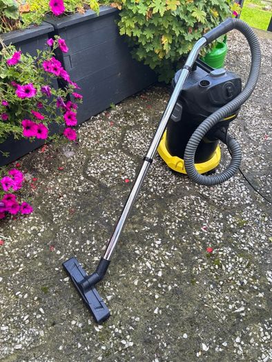 Karcher Ash Vacuum AD 4 Premium