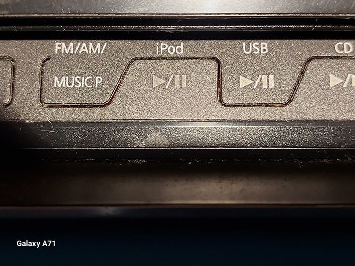 Panasonic SA-EN38 MINI STEREORadio CD MP3 USB iPod Dock music system, in excellent condition