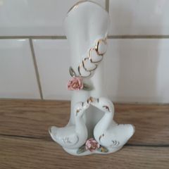Beautiful Swans Porcelain Vase