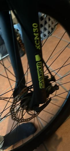 Carrera vengeance 27.5 bike