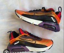 nike AirMax 2090