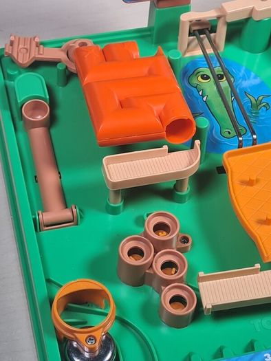 Vintage Tomy Screwball Scramble Board Game