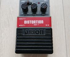 ARION SDI 1 distortion pedal