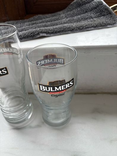 Bulmers 1 pint glass x2