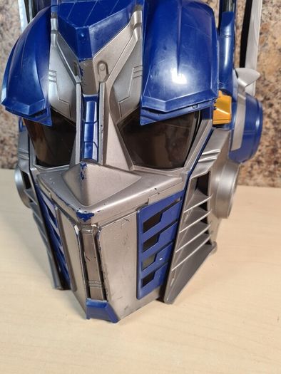 Transformers Optimus Prime Electronic Talking Voice Changer Helmet Mask Hasbro 2006