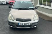 2005 Toyota Yaris 1.0 clean car new test
