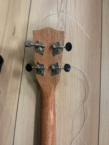 Baritone Ukulele