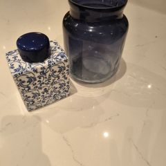 blue ginger jar and vase