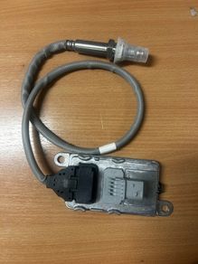 Part number: A011153732864. Nox sensor downstream