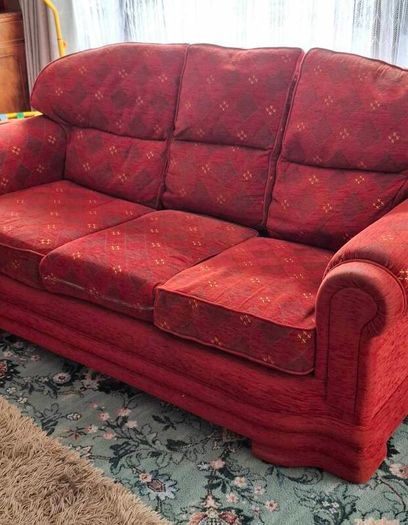Three Piece Sitting Room Suite For Sale.