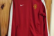 Manchester United Tracksuit Top Size Medium