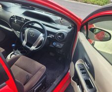 Toyota Aqua 2013