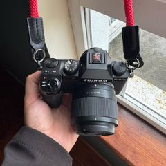 Fujifilm X-S10 (Mint, 3k shots) + Viltrox 35mm + 4 Lenses Bundle