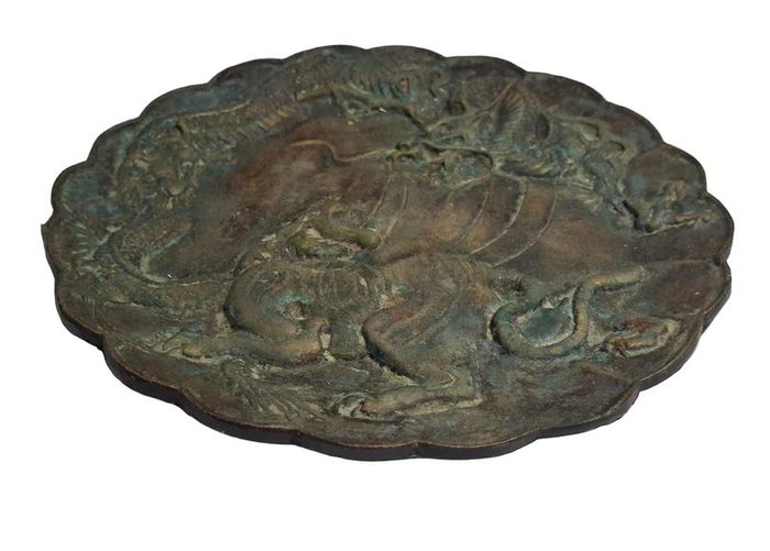 Japanese Bronze Meiji Bowl, dragon and banded tiger