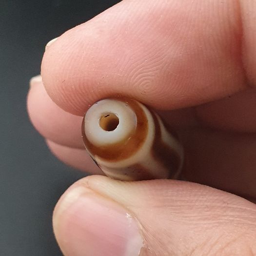 Antique Himalayan 4 Eyes Tibetan Agate Dzi Bead Amulet
