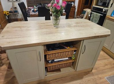 Kitchen Island