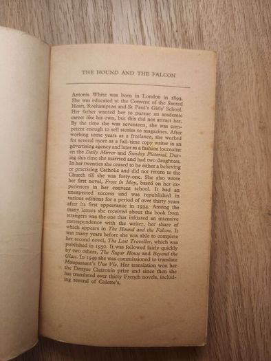 The Hound And The Falcon. By Antonia White. The Story of A Reconversion To The Catholic Faith. A Fontana 1969 First Edition Paperback In Good Condition.  See Photos For Same.