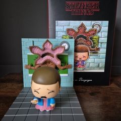 Stranger Things Super Emo Friends Model