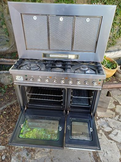 5 ring Gas oven