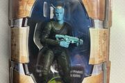 Full set of 6 Star Trek Enterprise Away Team figures by Art Asylum  (Not Star Wars or Hot Toys)