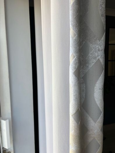 2 x Elegant Grey & Silver Eyelet Curtains