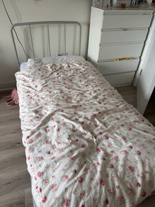 single bed