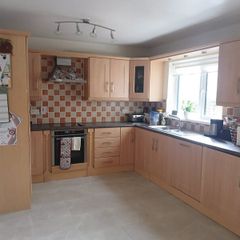 Fitted kitchen
