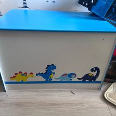Kids dinosaur theme toy chest