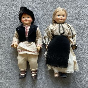 Collector Rare Pair of 50s USSR vintage dolls in Romanian Costumes
