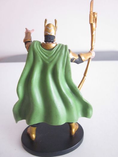 Marvel  Avengers Super Heroes Action Figure Loki