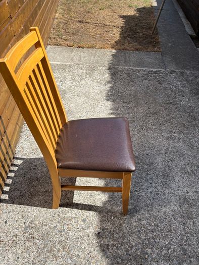 6 Dining Chairs