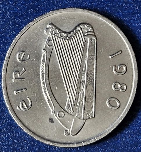 Ireland Unc 1980 Decimal 5 pence Large type