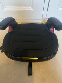 New Peg Perego Car Seat 2-3 Shuttle Isofix  - Black Liquorice
