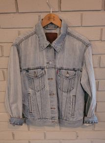 levi denim jacket